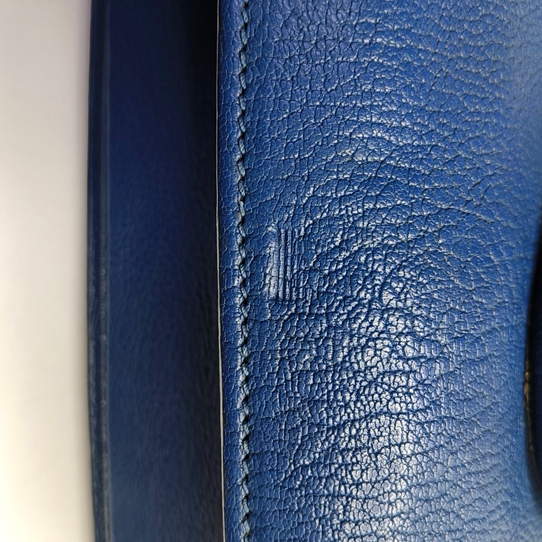 Miu Miu Tote bag Blue Cowhide Crumpled Shoulder Bag Single Shoulder Bag Crossbody Bag Golden hardware Removable shoulder strap-(SKU)-950926688