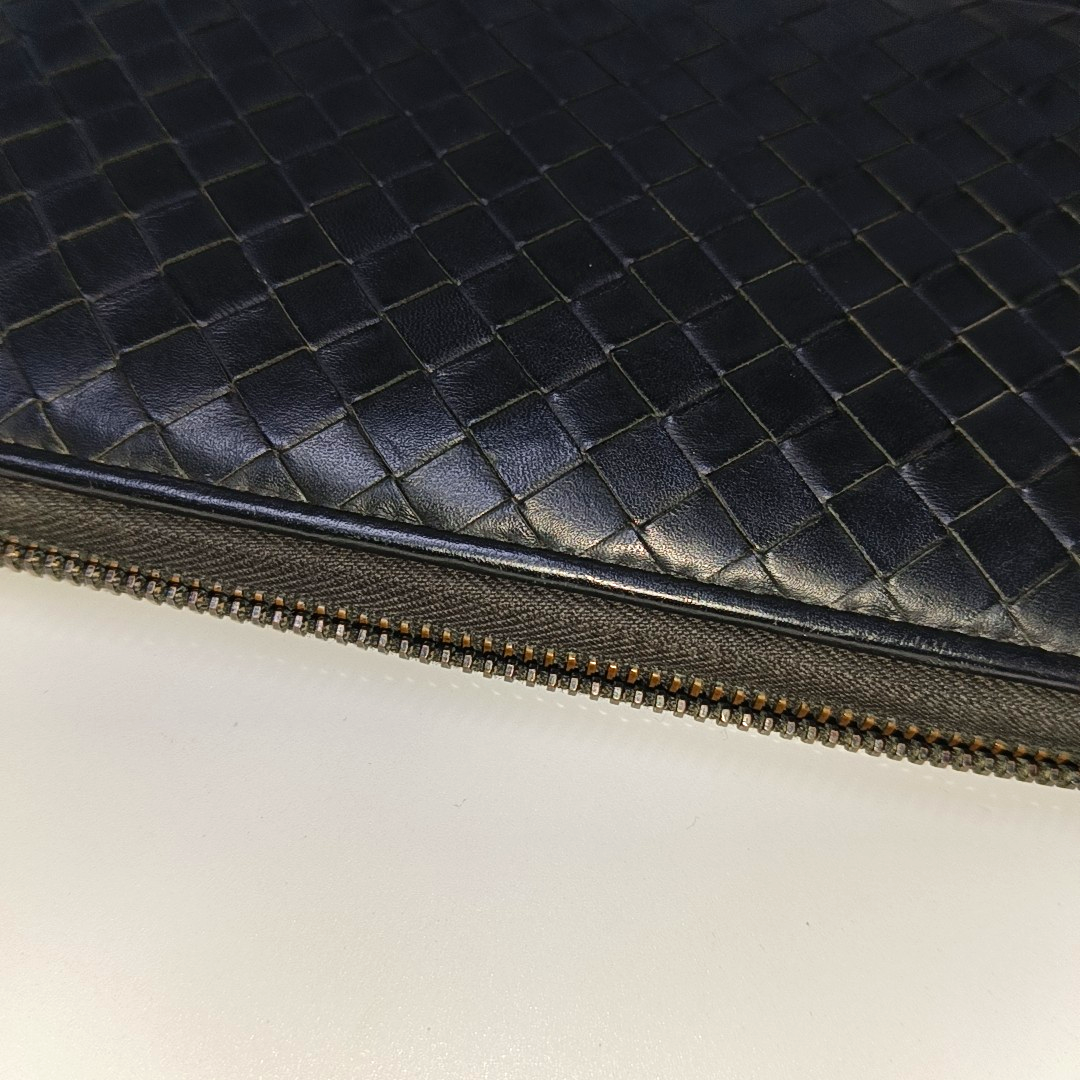 BOTTEGA VENETA Black Cowhide Woven Wallet Black hardware-(SKU)-932935096