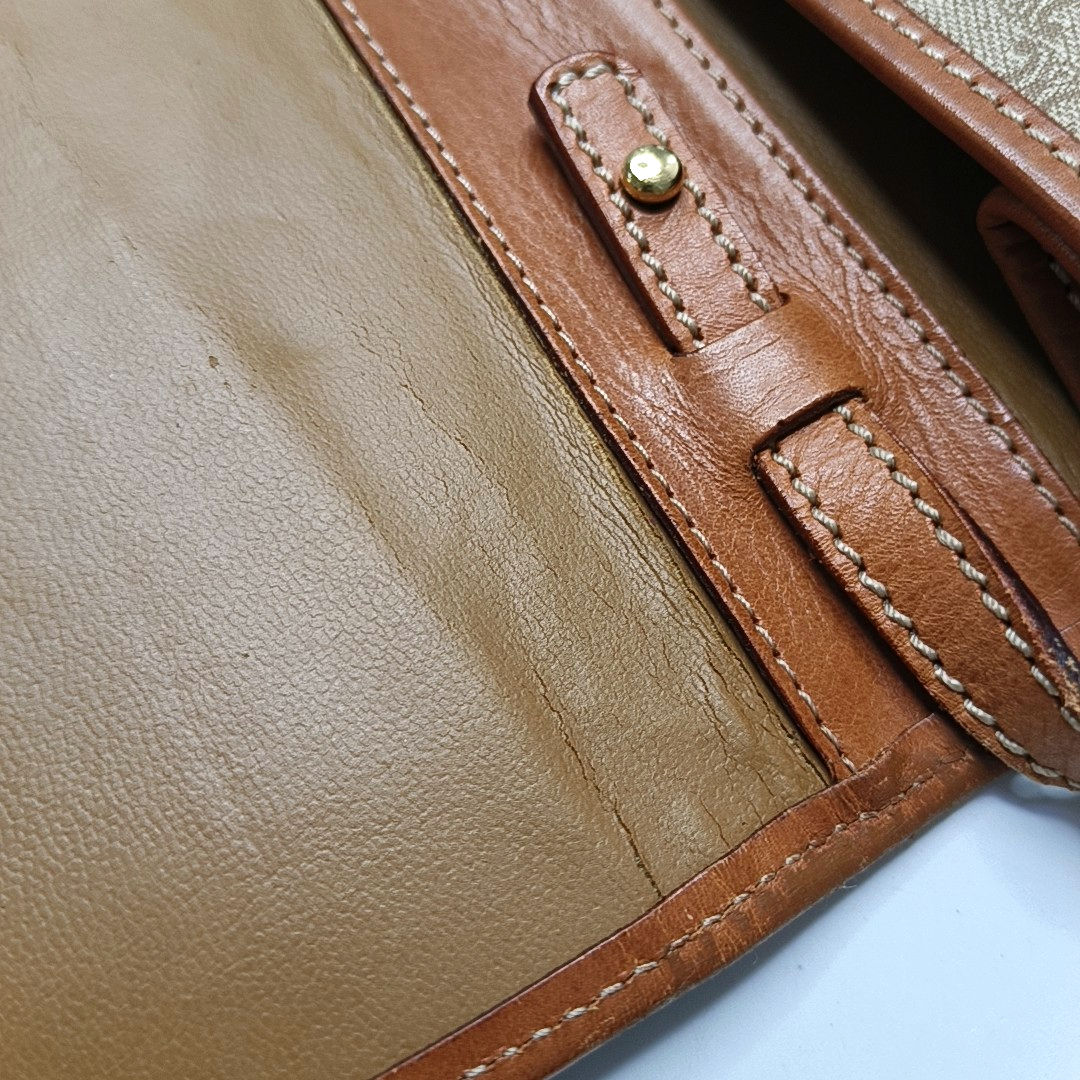 CELINE Khaki Coated Canvas Triumph Plaid Crossbody Single Shoulder Bag Golden hardware Removable shoulder strap-(SKU)-947868249