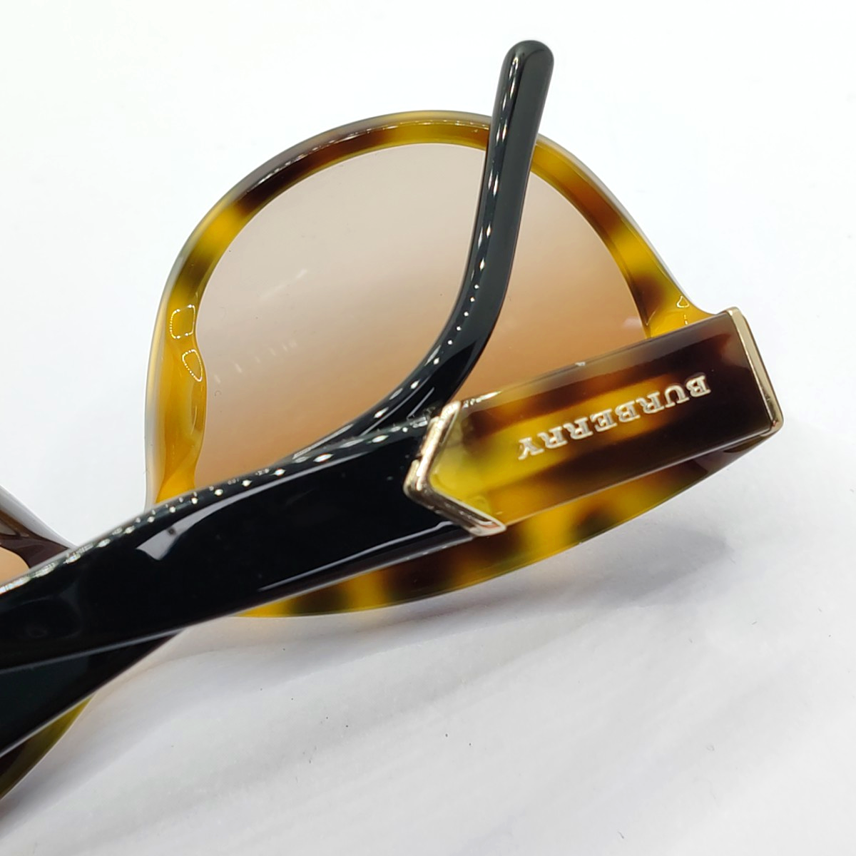 BURBERRY Yellow Synthetic Sunglasses-(SKU)-937376411