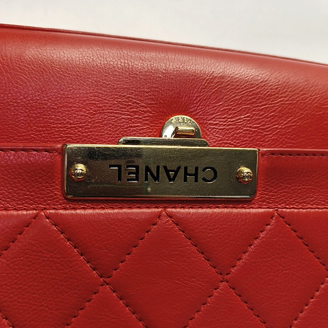 CHANEL LABEL CLICK Small Orange Red Lamb Skin Quilted Crossbody Shoulder Bag Tote Bag Gold Hardware 23 Clasp-(SKU)-945772666