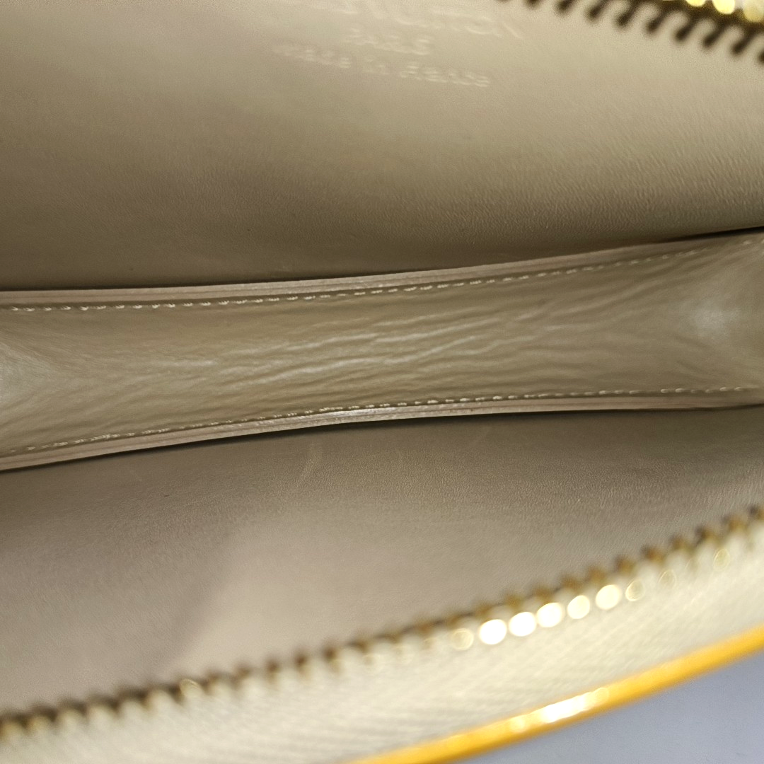 LOUIS VUITTON LEXINGTON Yellow Patent Leather Monogrammed Clutch Golden hardware Vintage model-(SKU)-948034395