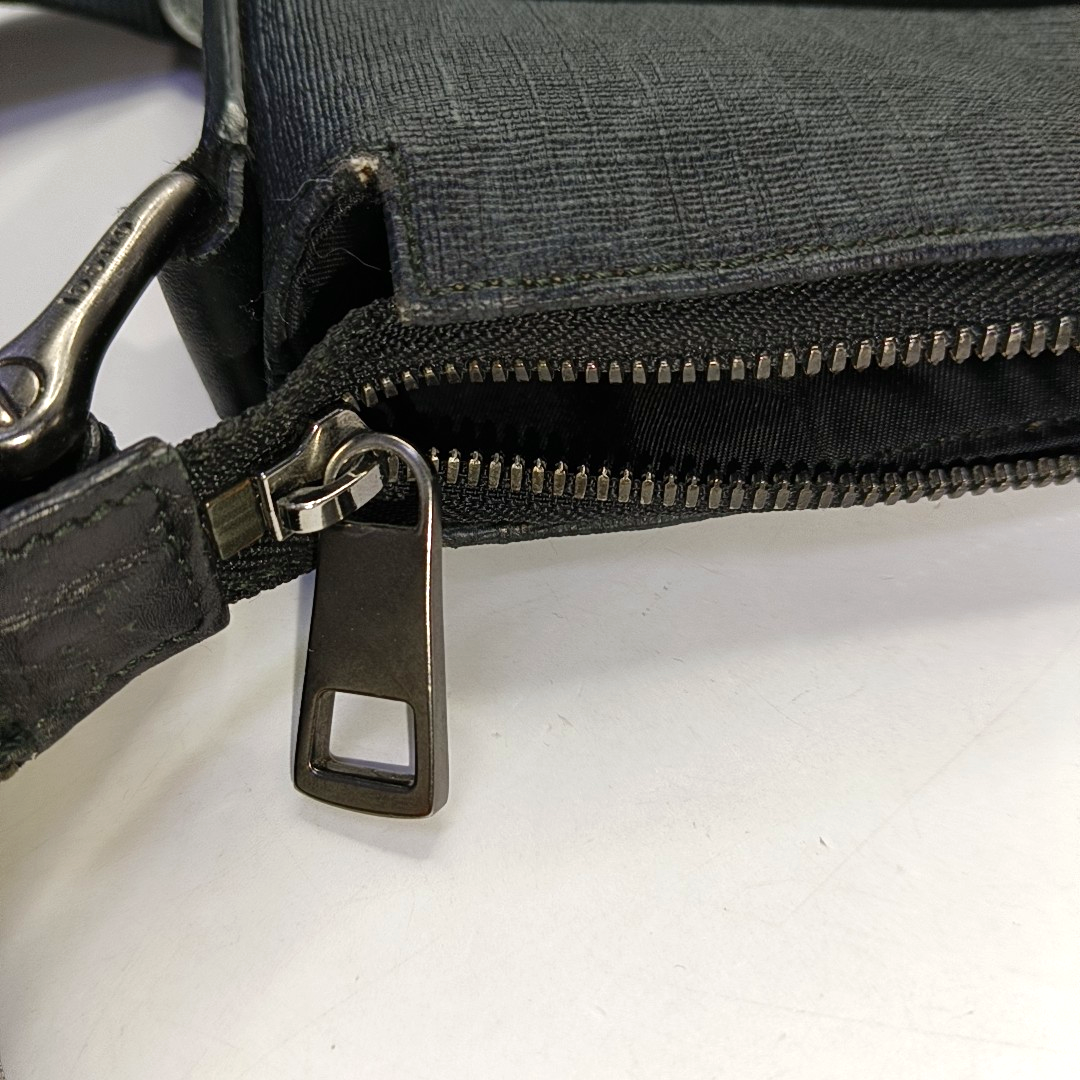 GUCCI Black Coated Canvas Monogram Crossbody Bag Single Shoulder Bag Ruthenium color hardware-(SKU)-957797586