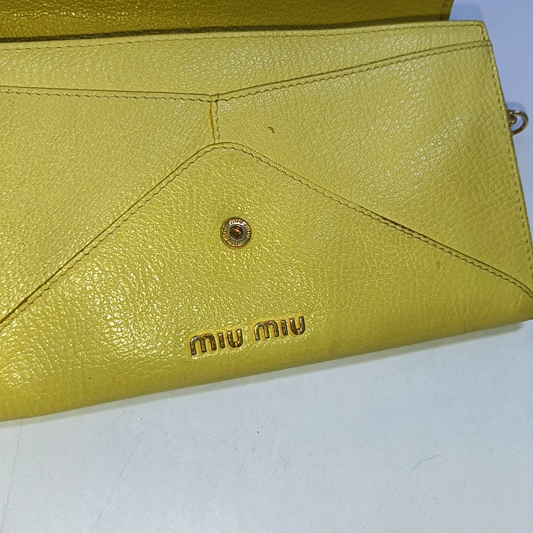 Miu Miu Love Yellow Cowhide Wallet Golden hardware-(SKU)-941953467