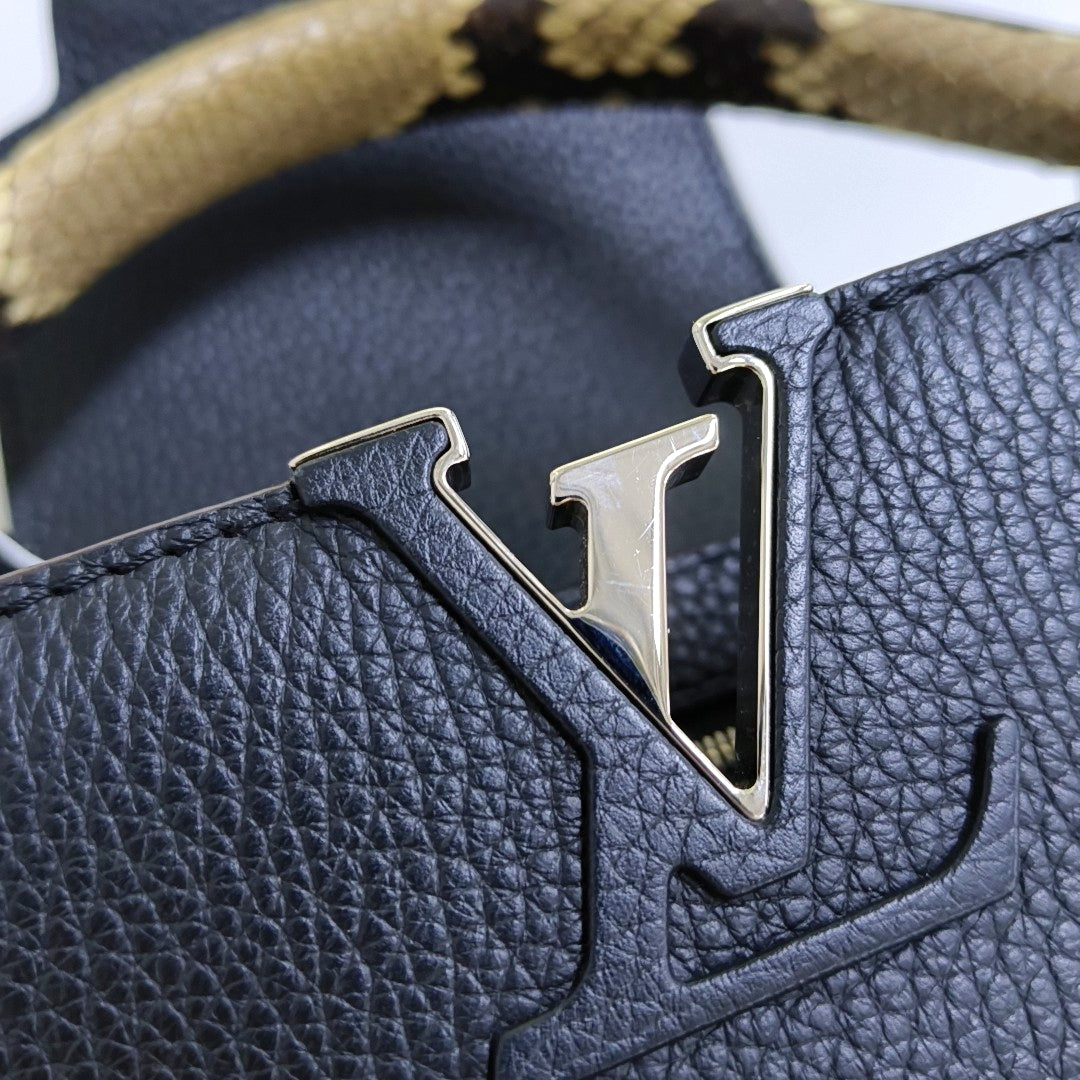 LOUIS VUITTON CAPUCINES Small-sized Black Cowhide Snake Pattern Crossbody Bag Silver Hardware Removable Shoulder Strap-(SKU)-968885422