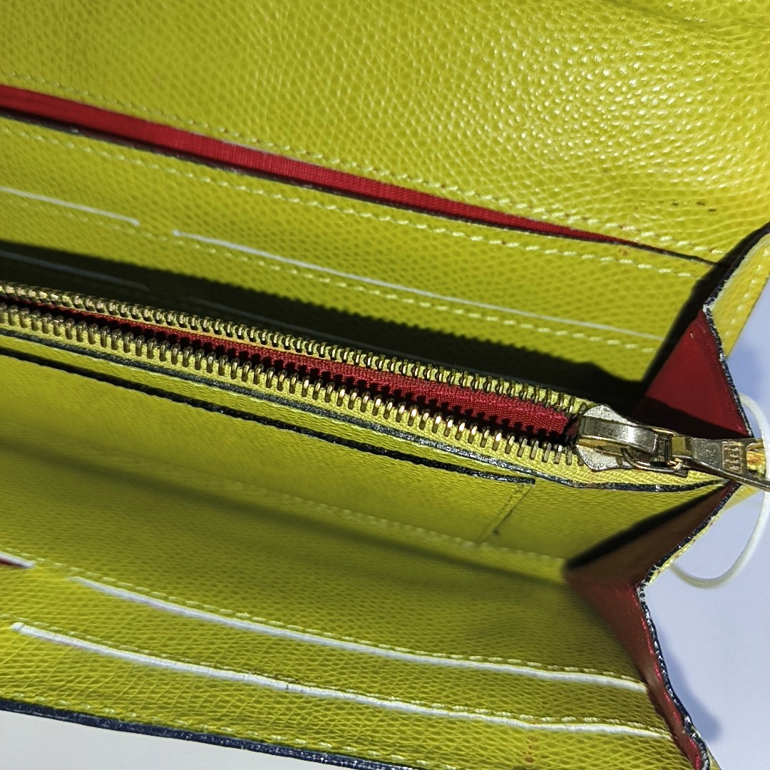 CELINE Yellow Cow Leather Embossed Wallet Golden hardware-(SKU)-944838717