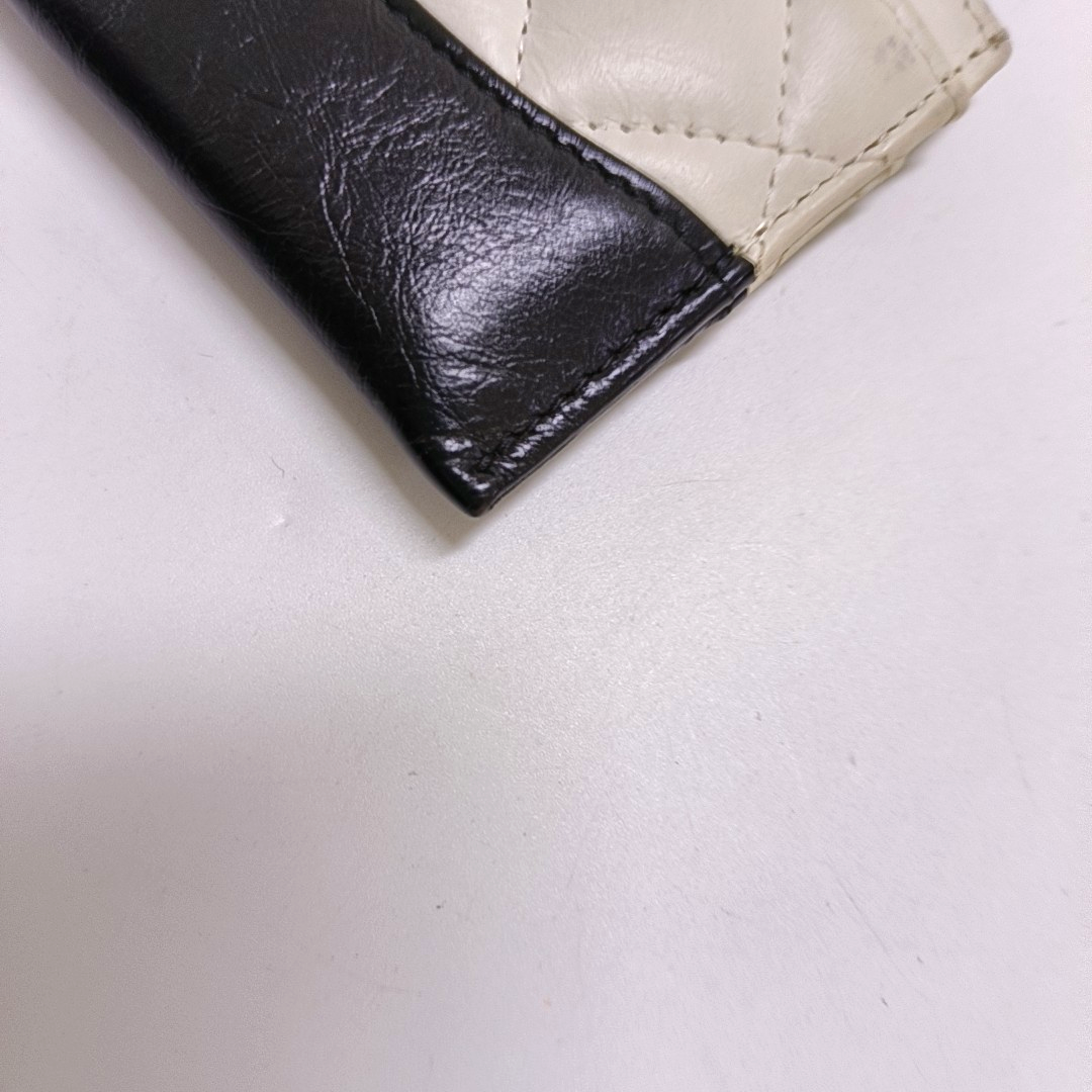 CHANEL GABRIELLE White Cowhide Diamond Pattern Card Wallet Golden hardware 25nan-(SKU)-959022571