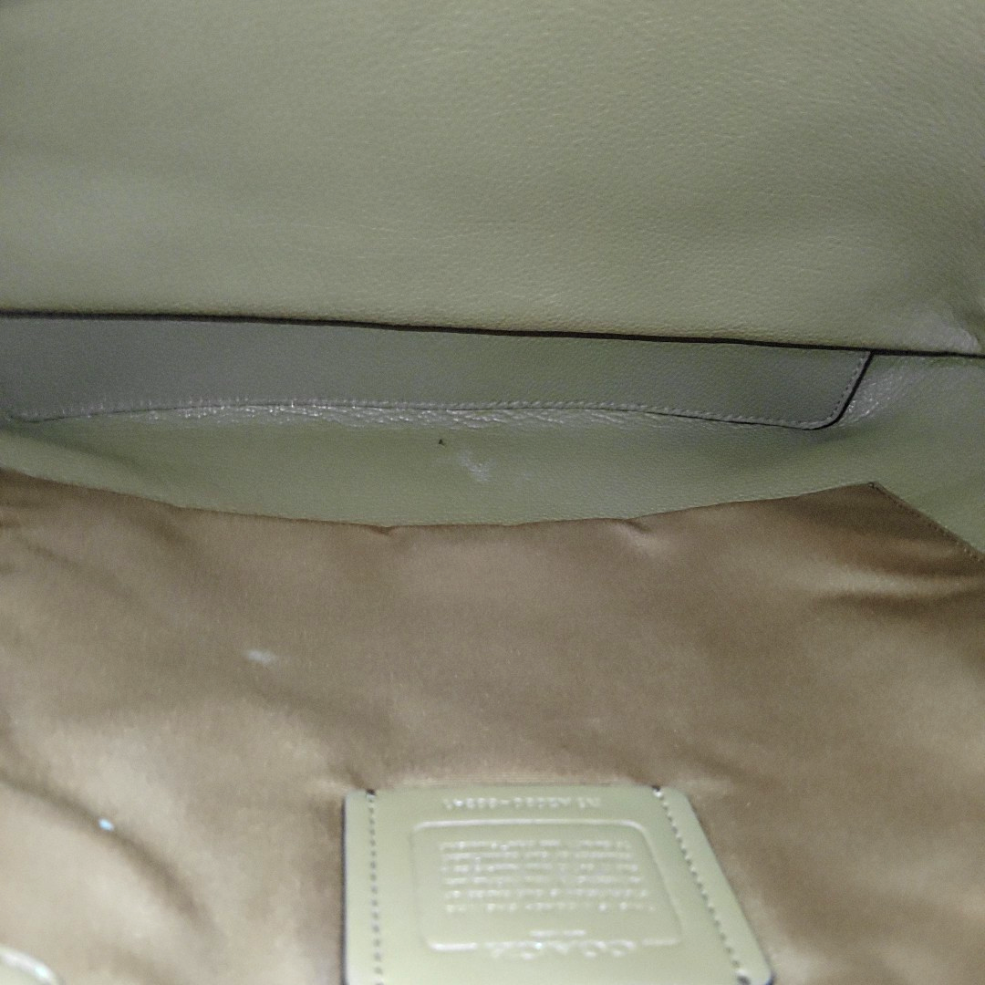 COACH Tote bag White Cowhide Single Shoulder Bag Tote Golden hardware-(SKU)-929655496