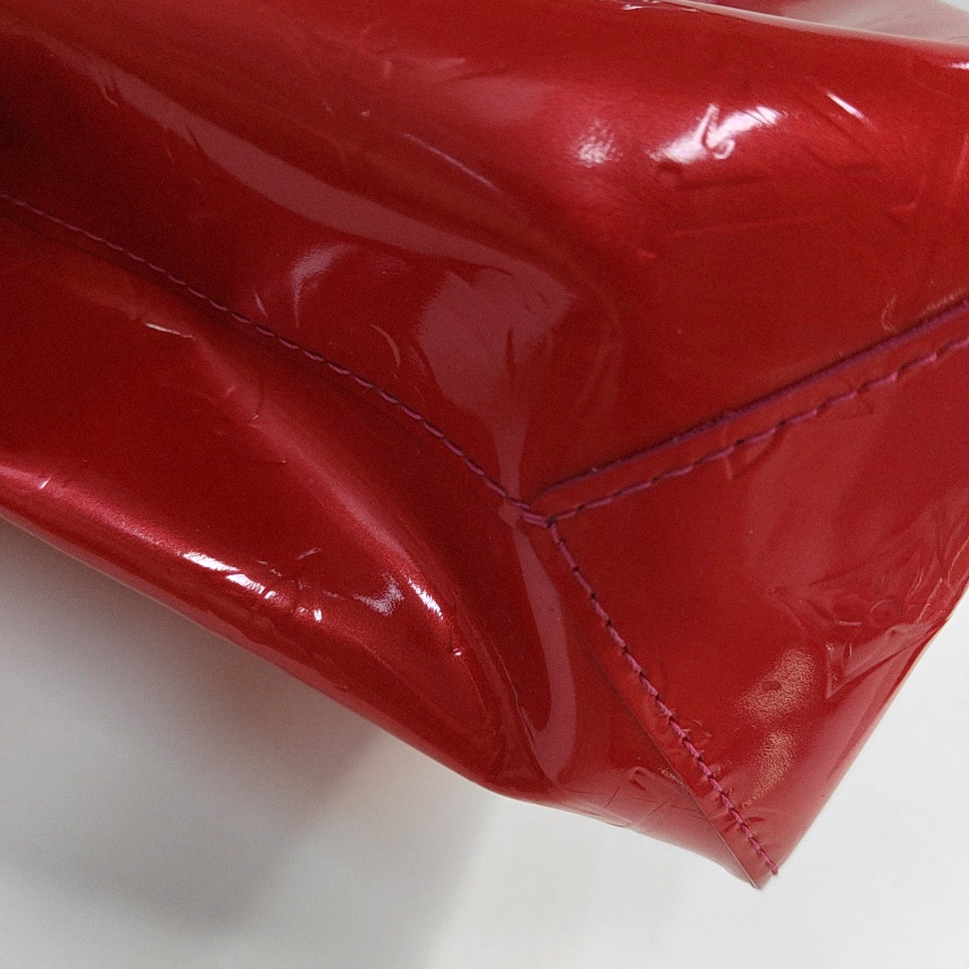 LOUIS VUITTON READE Small size Red Patent Leather Embossed Handbag Golden hardware-(SKU)-943110469