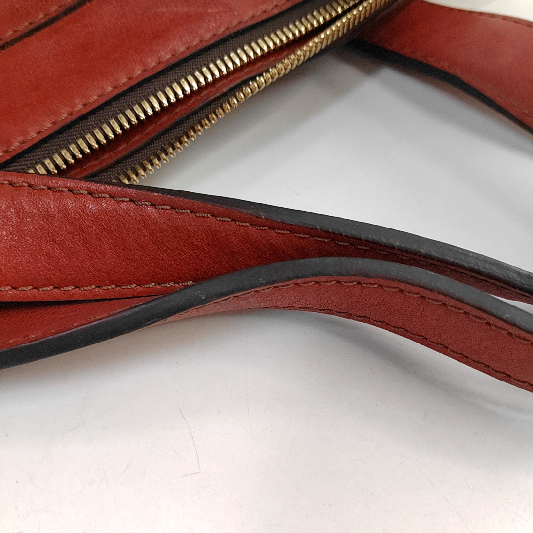 LOEWE Red Cowhide Tote Bag Golden hardware-(SKU)-957327869