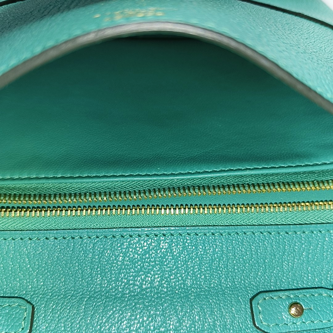 HERMÈS Cinhetic Velvet Green Chèvre Mysore Goat Leather Crossbody Shoulder Bag Golden Hardware D Removable Shoulder Strap-(SKU)-950551158