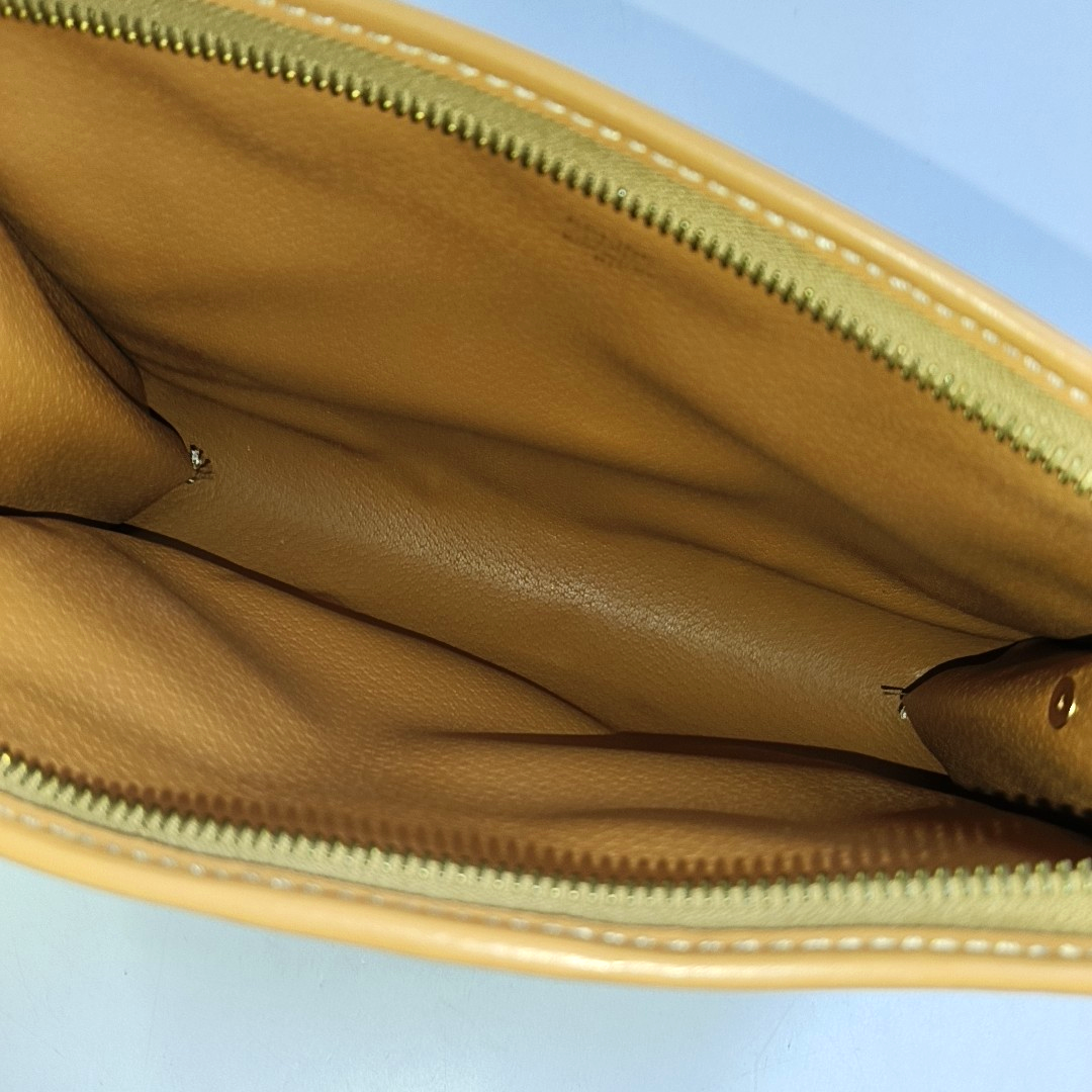 CELINE Brown Coated Canvas Triumph Clutch Golden hardware-(SKU)-951551879