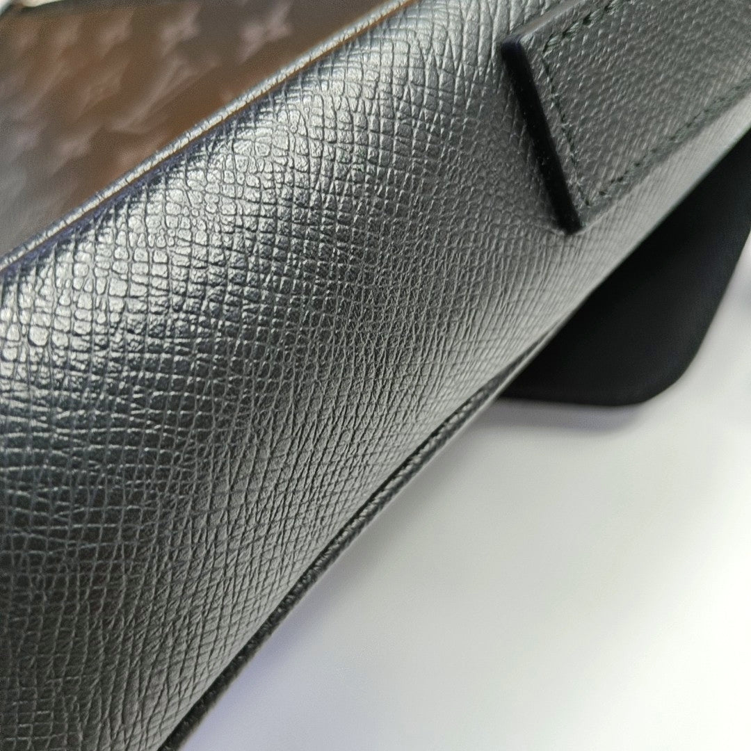 LOUIS VUITTON TAIGARAMA Black Coated Canvas Monogram Tote Shoulder Bag with Silver Hardware-(SKU)-965640486