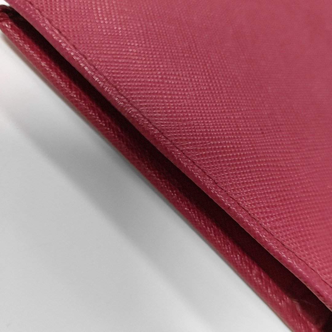 PRADA Fuchsia leather cross-grain clutch Golden hardware-(SKU)-14366482