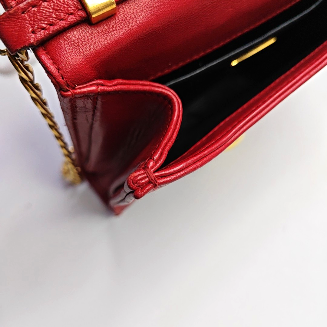 PRADA Red Cowhide Quilted Crossbody Bag Single Shoulder Bag Golden hardware Removable shoulder strap-(SKU)-960577105