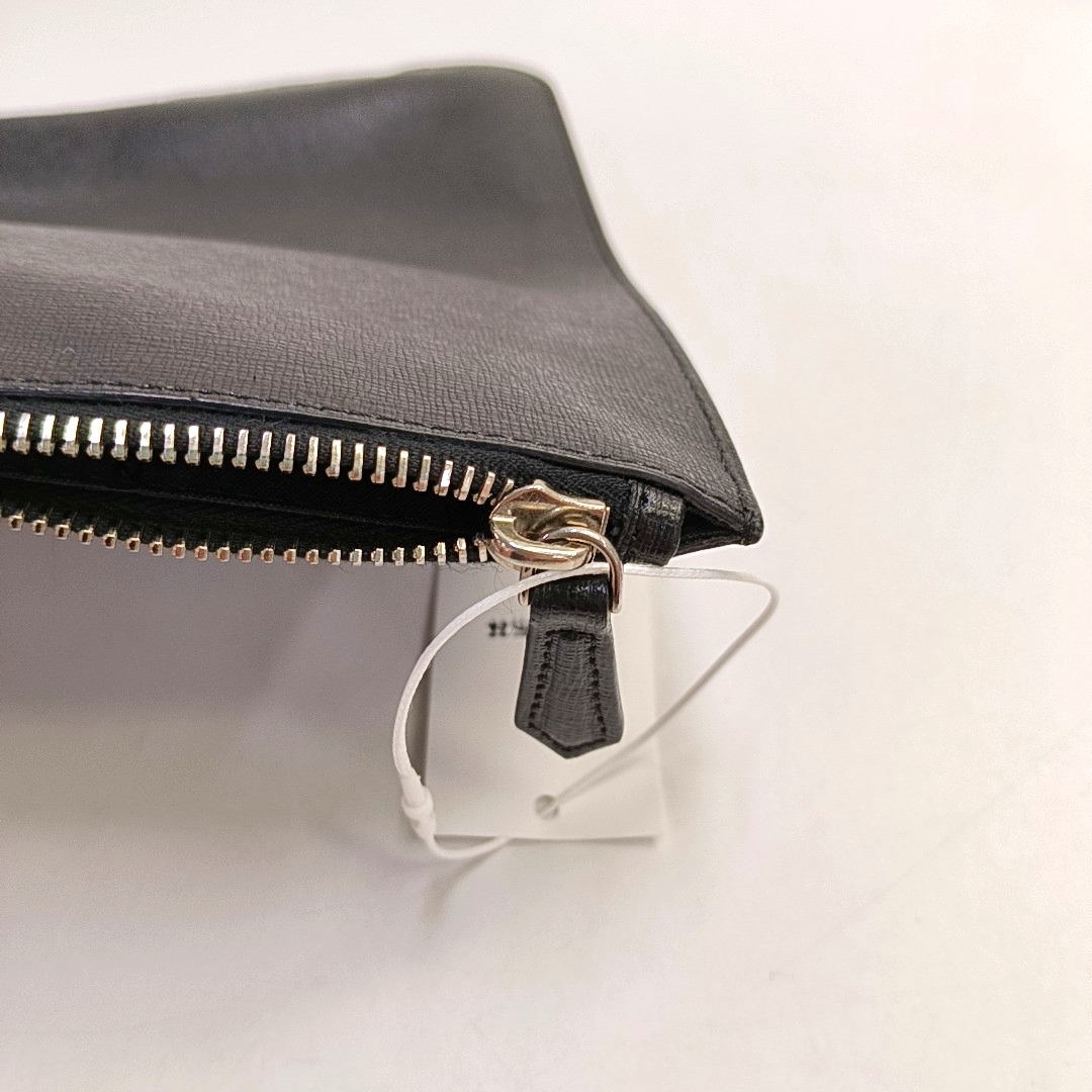 FENDI Karlito Black Leather Studs Wallet Silver Hardware-(SKU)-946131984