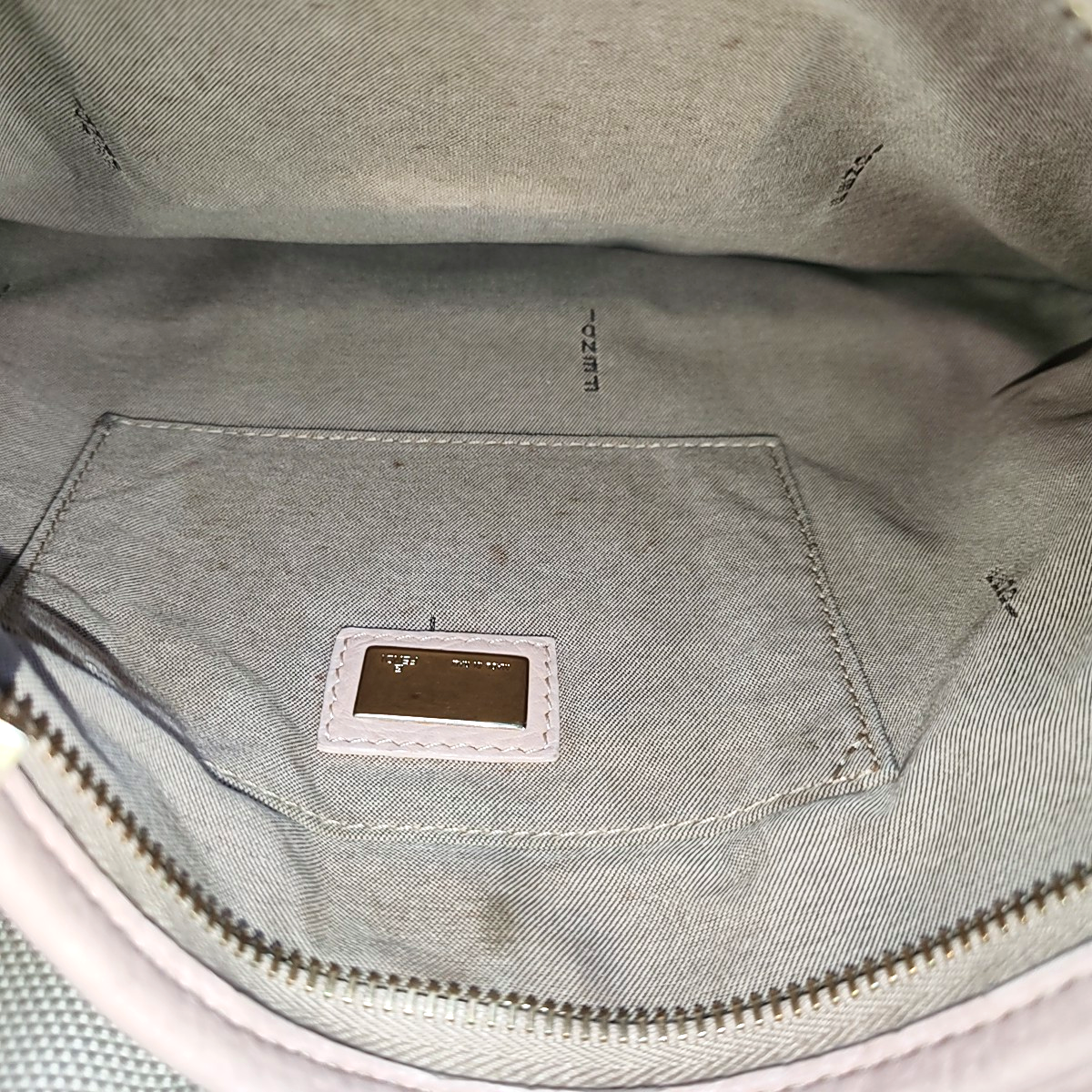 FENDI 米色帆布双F提花斜挎包Handheld包Shoulder Bag Golden hardware-(SKU)-945606964