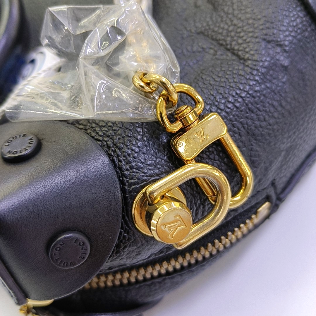 LOUIS VUITTON PETITE MALLE Black Calfskin Monogram Embossed Single Shoulder Bag Tote Bag Gold Hardware Removable Strap-(SKU)-934939114
