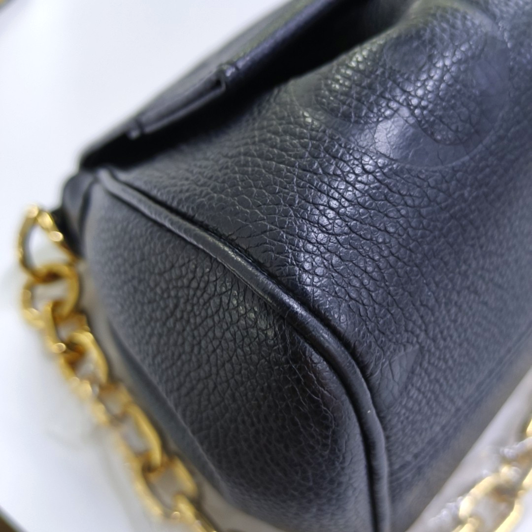 LOUIS VUITTON FAVORITE Black Leather Embossed Shoulder Bag Crossbody Bag 2 Detachable Straps Gold Hardware-(SKU)-963594020
