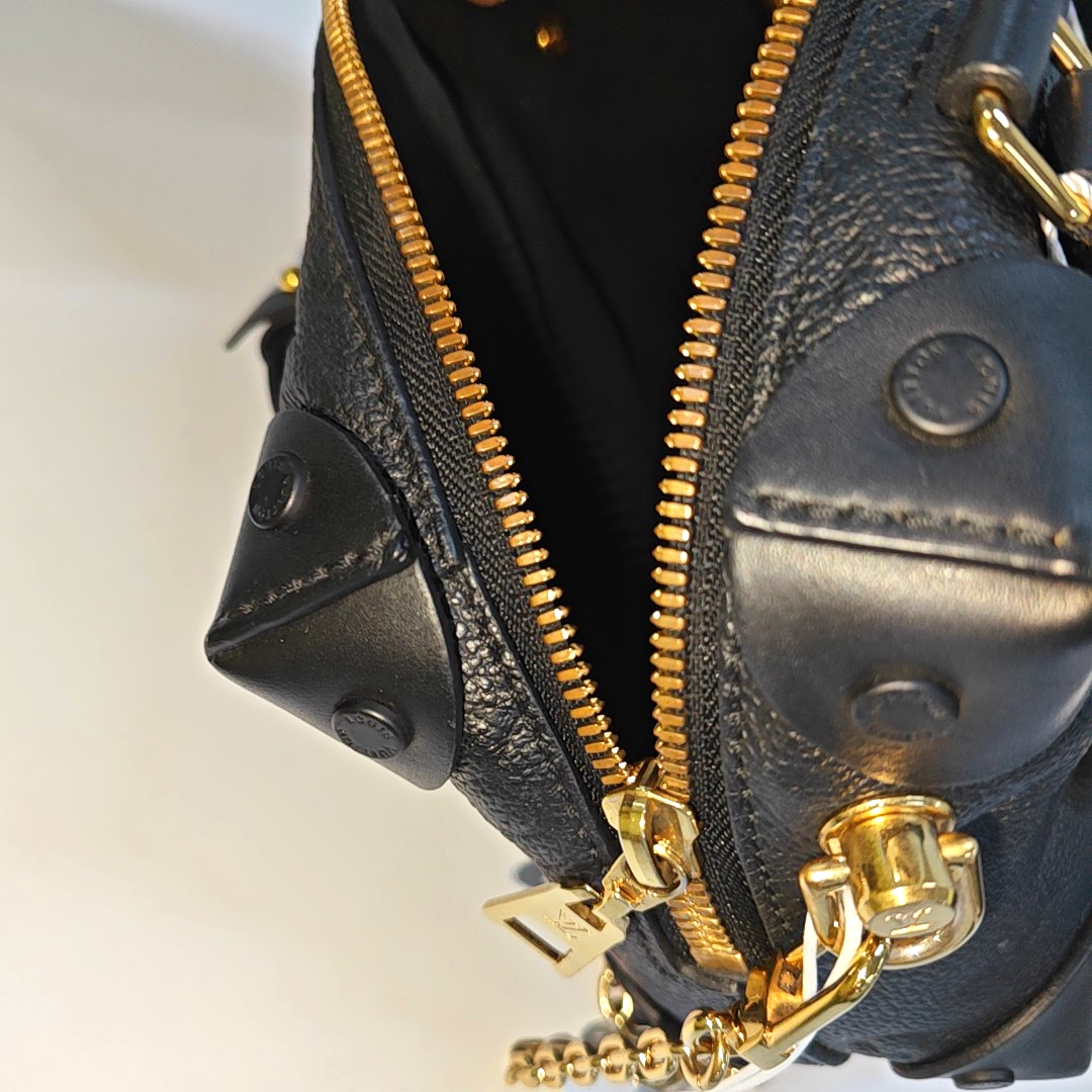 LOUIS VUITTON PETITE MALLE Black Calfskin Monogram Embossed Single Shoulder Bag Tote Bag Gold Hardware Removable Strap-(SKU)-934939114
