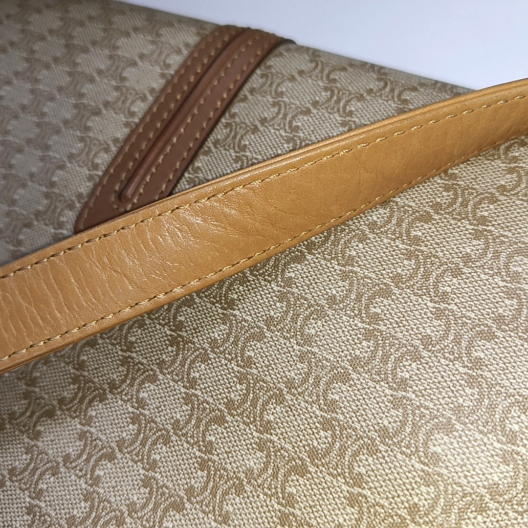 CELINE TABOU Beige coated canvas triumph gate single shoulder bag crossbody bag Golden hardware-(SKU)-14368008