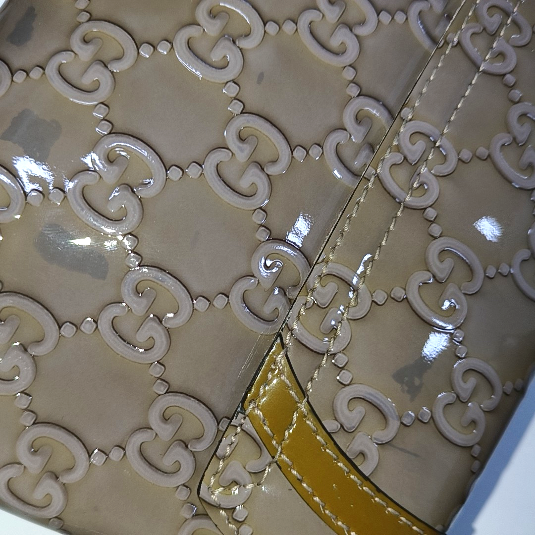 GUCCI Light Purple Patent Leather Monogram Damask Single Shoulder Bag Golden hardware-(SKU)-942136381
