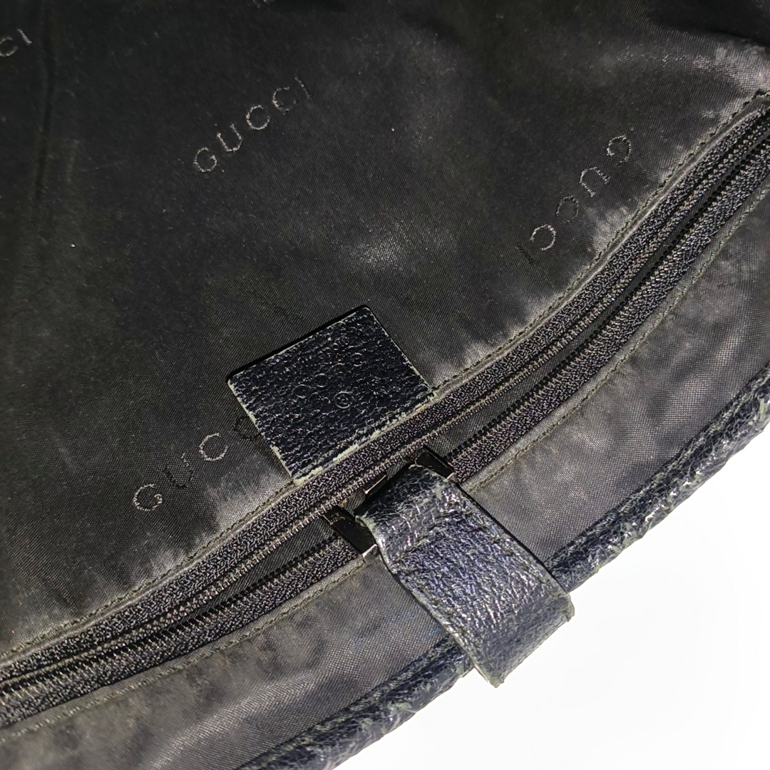 GUCCI Bardot Red suede single shoulder bag Black hardware-(SKU)-947350422