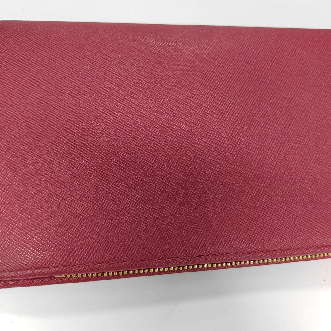PRADA Fuchsia leather cross-grain clutch Golden hardware-(SKU)-14366482