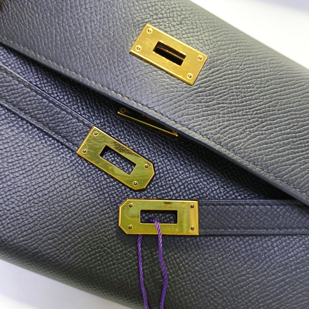 HERMÈS Kelly, black Epsom leather wallet, gold hardware, X, external stitching-(SKU)-966022168