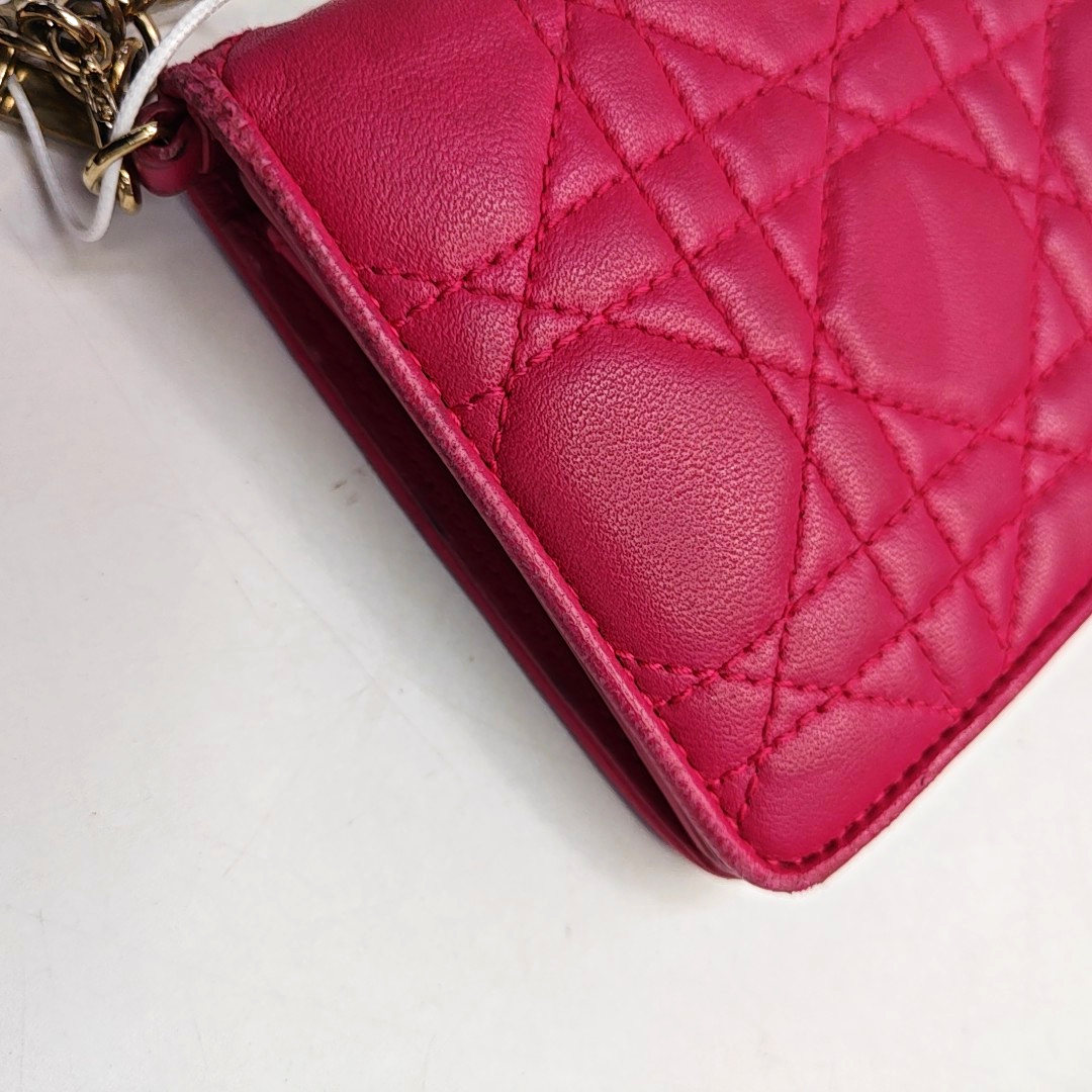 DIOR Lady Dior Fuchsia sheepskin cannage-quilted wallet Golden hardware-(SKU)-959164811