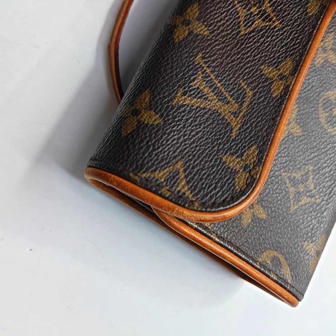 LOUIS VUITTON FLORENTINE Brown Coated Canvas Fanny Pack斜挎包腰包/胸包 Golden hardware Removable shoulder strap-(SKU)-946317120