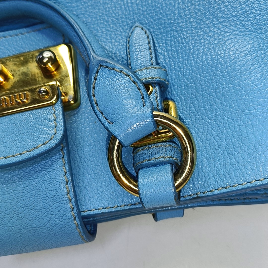 Miu Miu Madras Blue Cowhide Studs Single Shoulder Bag Tote Bag Crossbody Bag Golden hardware Removable shoulder strap-(SKU)-954293190