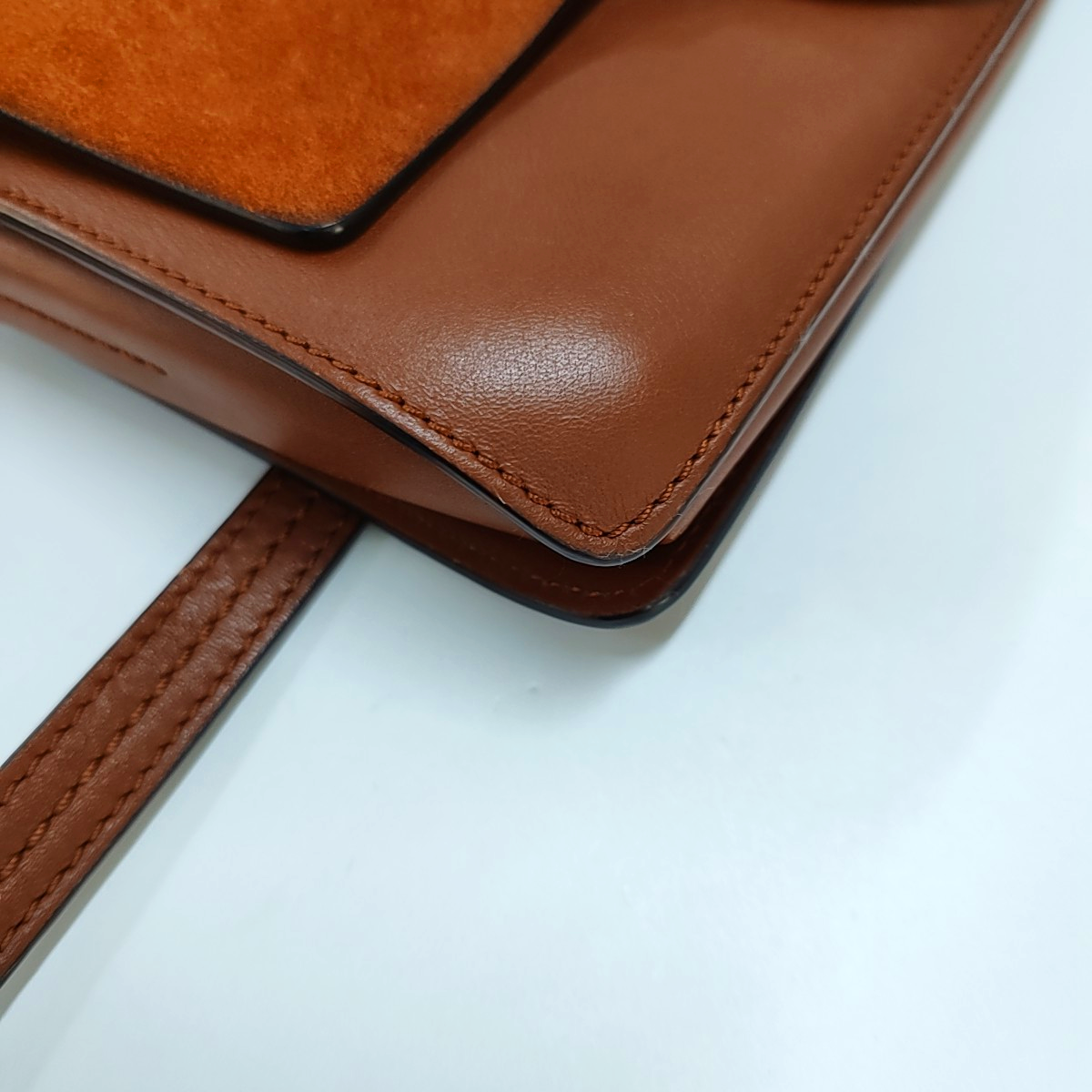 Chloé Faye Small size Brown Cowhide Embossed Crossbody Bag Single Shoulder Bag Golden hardware-(SKU)-957953452