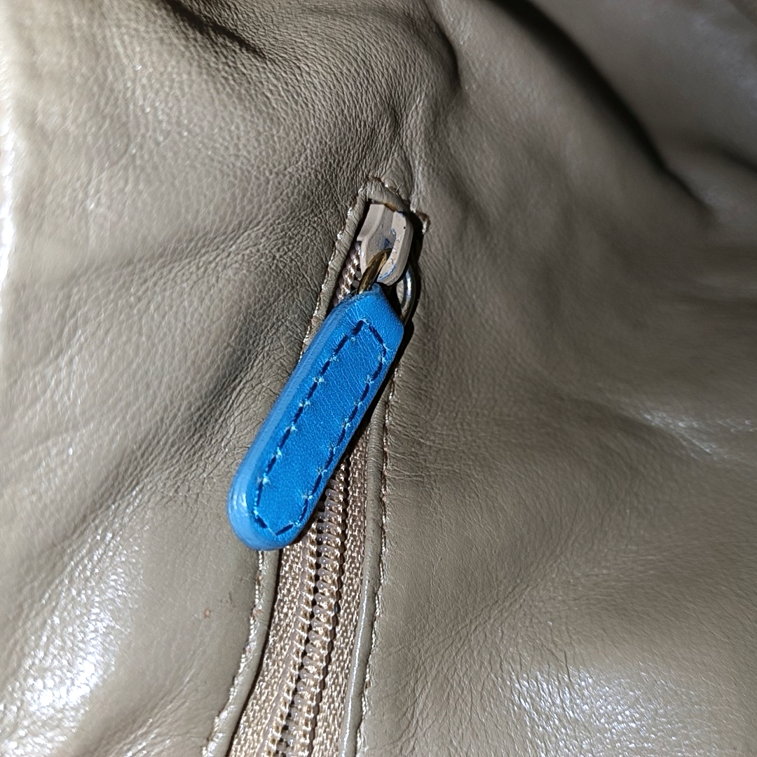 BVLGARI Light Blue Cowhide Single Shoulder Bag Golden hardware-(SKU)-935263487