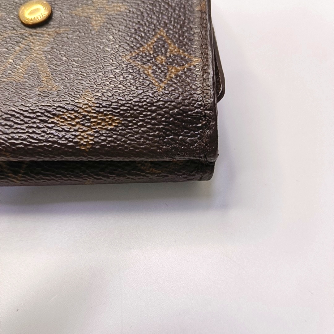 LOUIS VUITTON LUDLOW Brown coated canvas vintage wallet Golden hardware-(SKU)-938172821