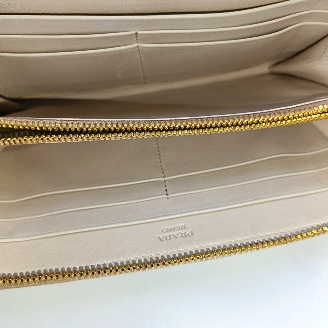 PRADA Beige Lamb Leather Quilted Wallet Golden hardware-(SKU)-955711788