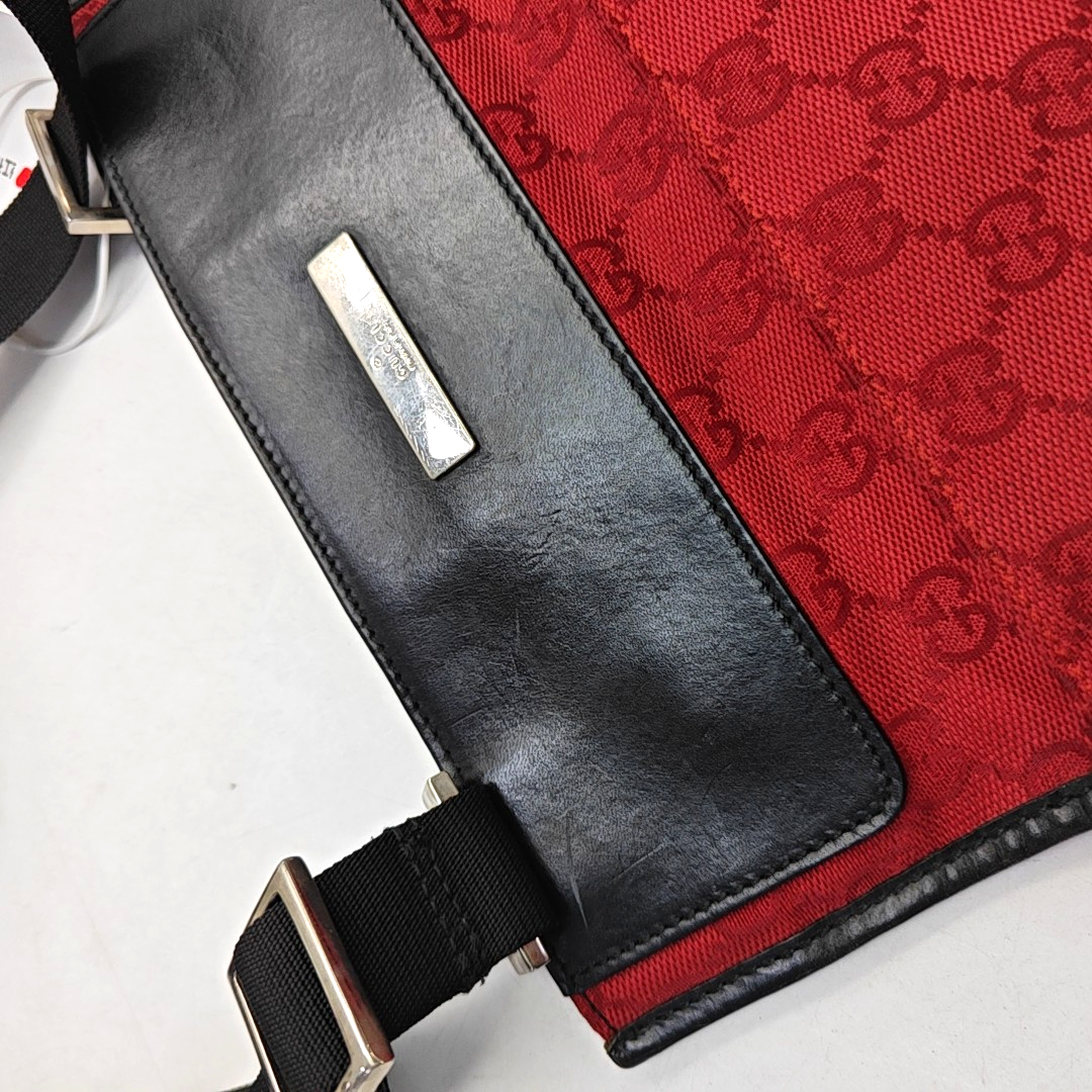 GUCCI Red Canvas Monogrammed Jacquard Shoulder Bag Silver Hardware-(SKU)-948846460