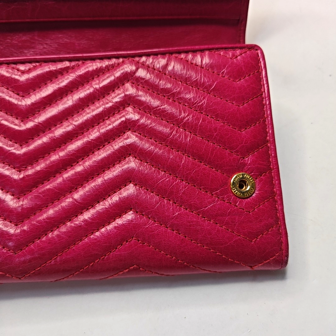Miu Miu Miu Délice Fuchsia Cowhide Quilted Wallet Golden hardware-(SKU)-944517482