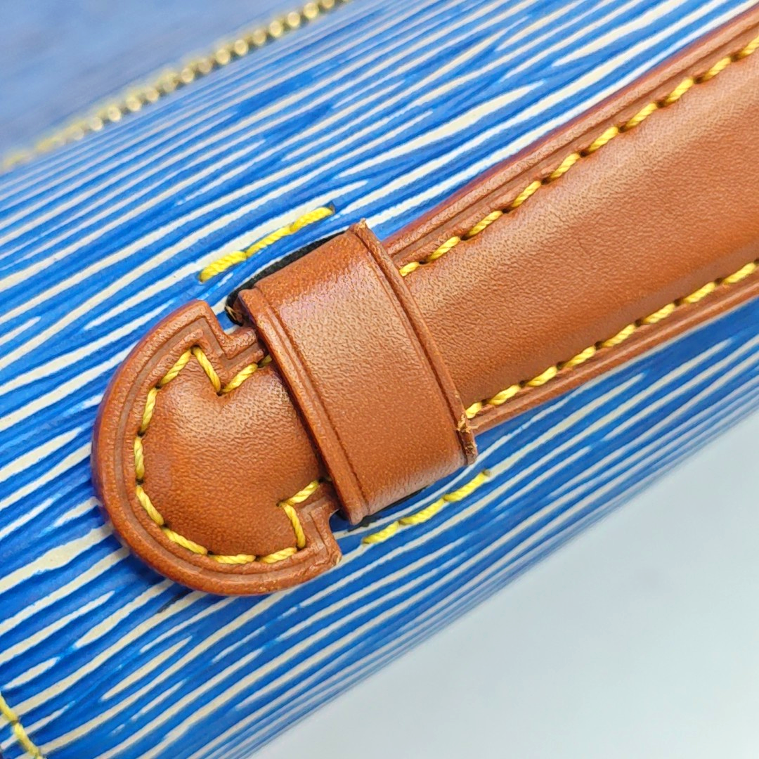 LOUIS VUITTON MÉTIS Medium Blue EPI Calfskin Water Ripple Messenger Bag with Gold Hardware and Detachable Strap-(SKU)-946768387