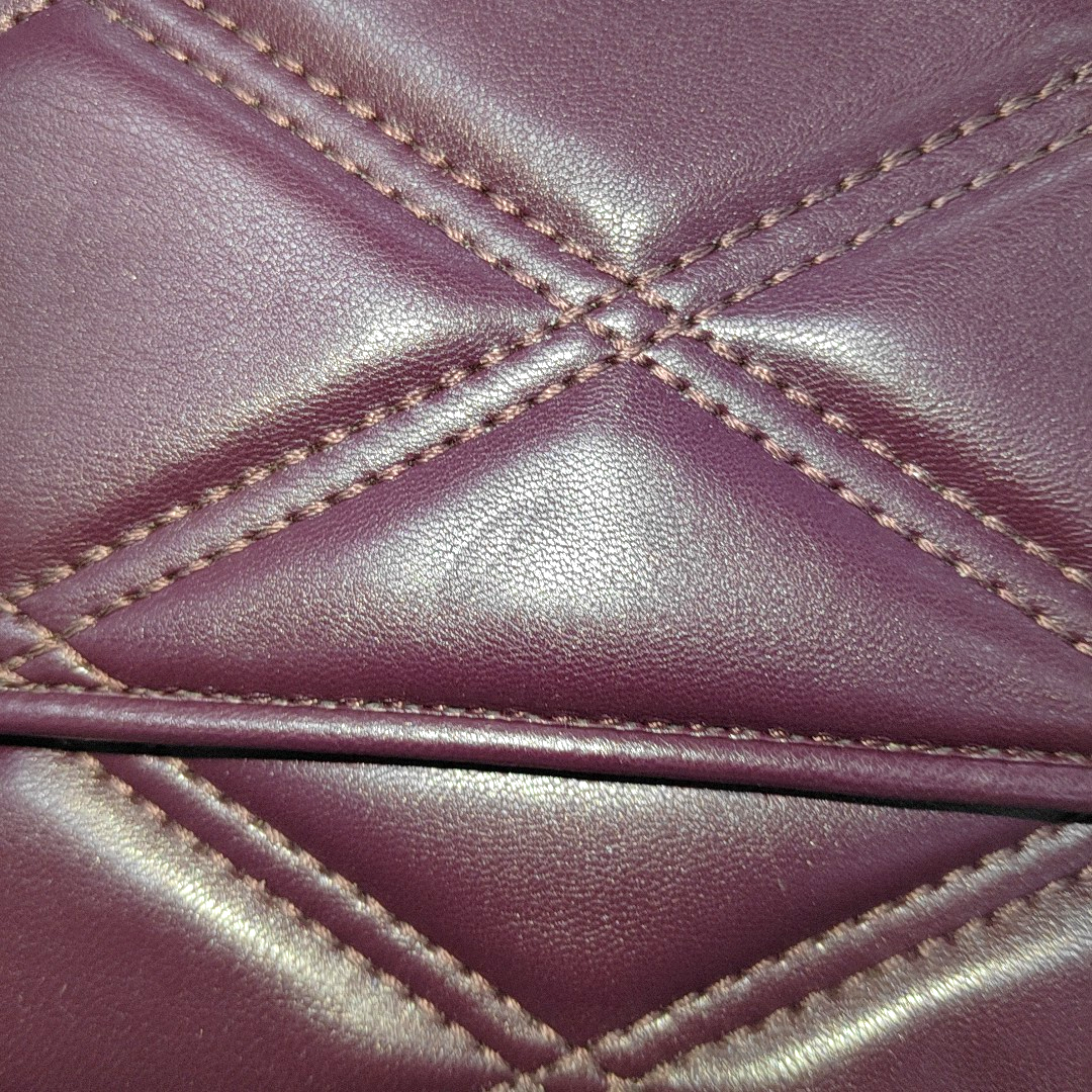 MICHAEL KORS Serena Medium size Burgundy Leather Quilted Shoulder Bag Crossbody Bag Golden hardware-(SKU)-14044778