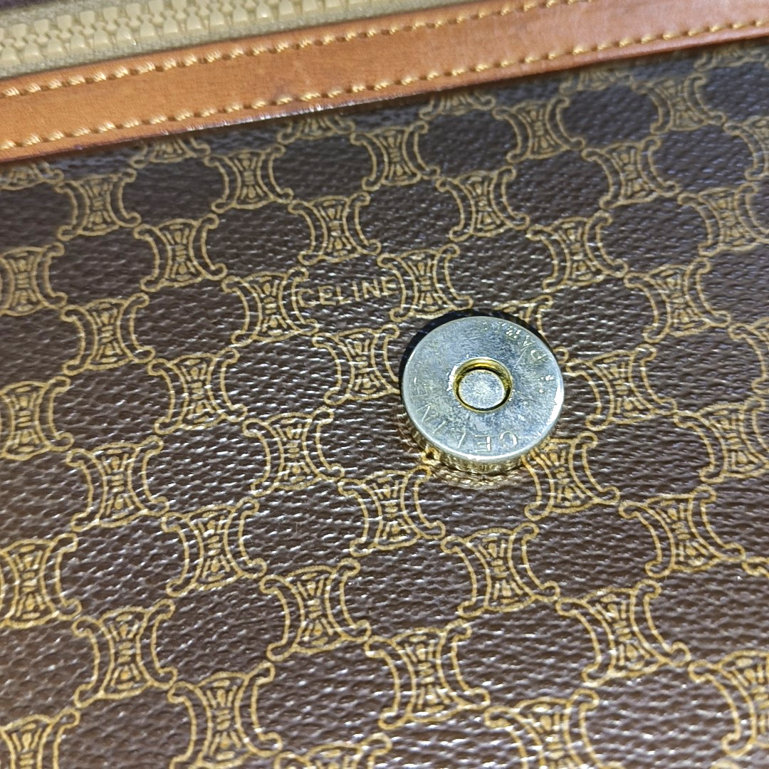 CELINE MACADAM CLUTCHES Brown Coated Canvas Triumph Clutch Golden hardware-(SKU)-14049943