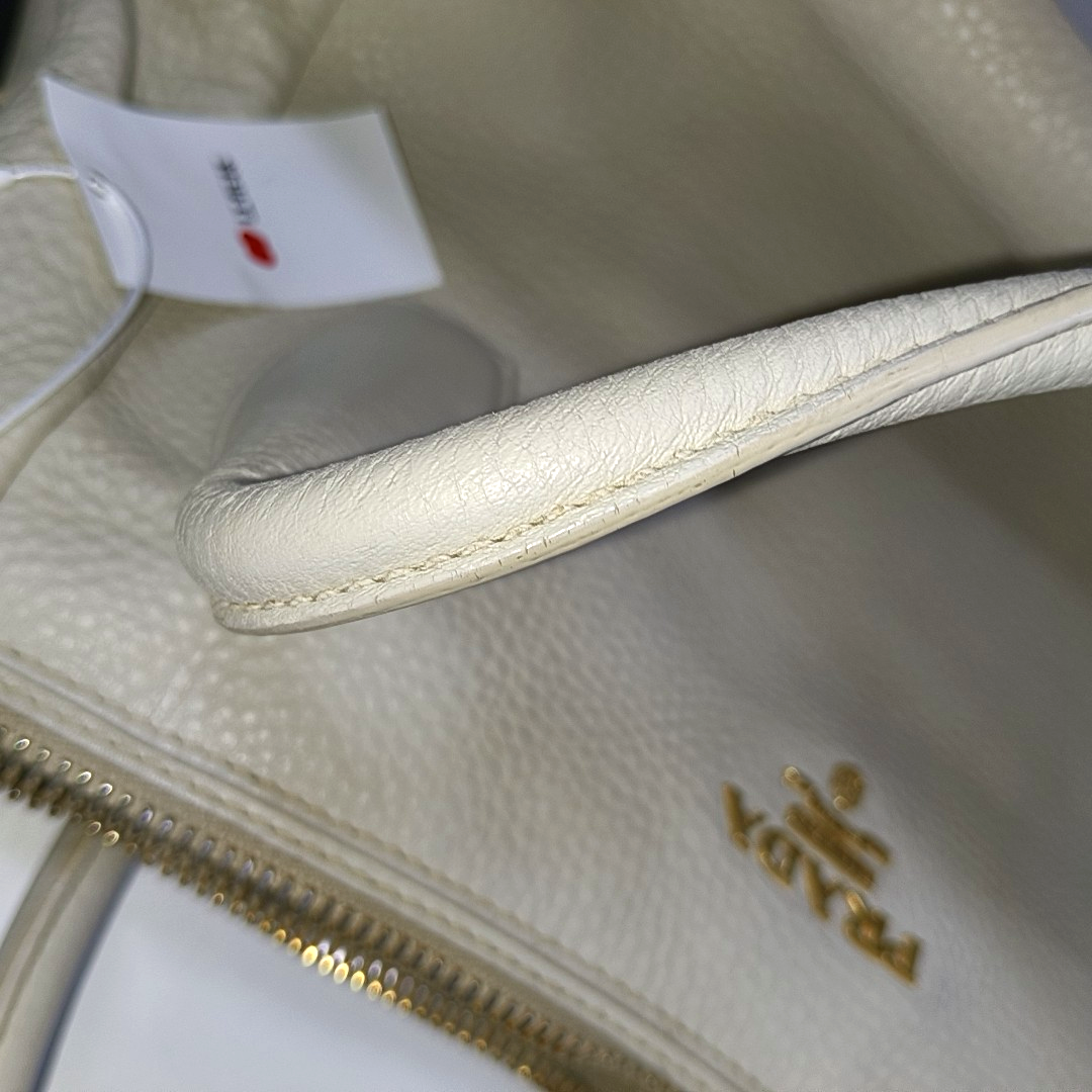 PRADA Tote bag White Cowhide Single Shoulder Handbag Crossbody Bag Golden hardware Removable shoulder strap-(SKU)-942033423
