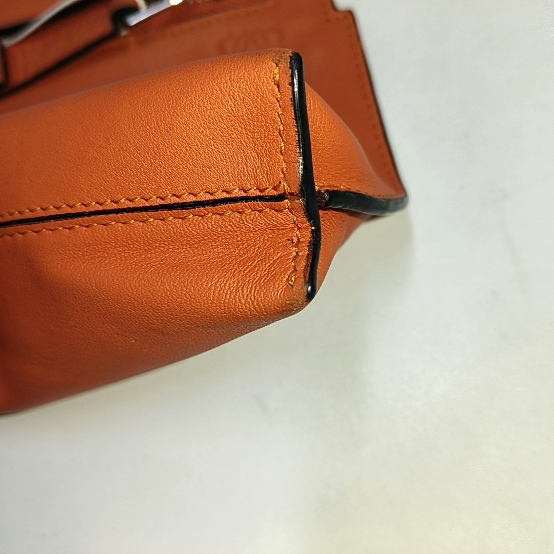 LOEWE T Pouch Orange Cowhide Crackle Handbag Golden hardware-(SKU)-940021177