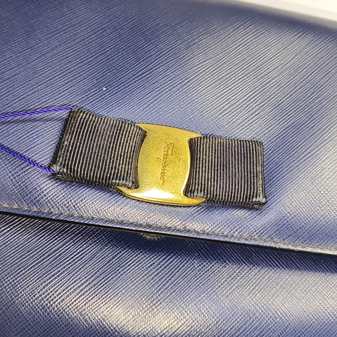 FERRAGAMO Ginny Blue Cowhide Crackle Crossbody Shoulder Bag Golden hardware-(SKU)-932733339