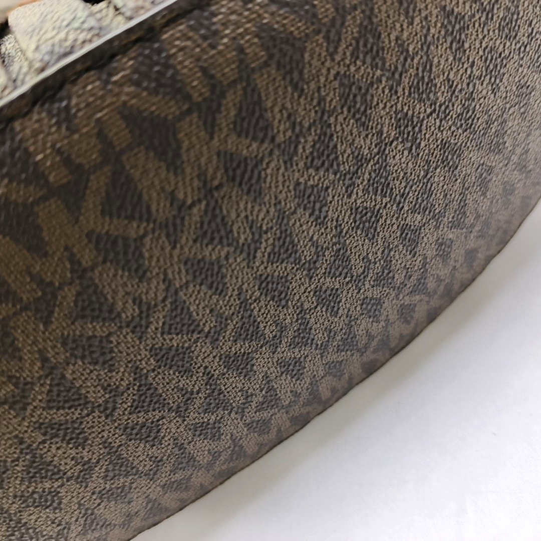 MICHAEL KORS Willa Extra Small Brown Coated Canvas Single Shoulder Bag Handbag Crossbody Bag Golden hardware Pouch detachable shoulder strap-(SKU)-951423591
