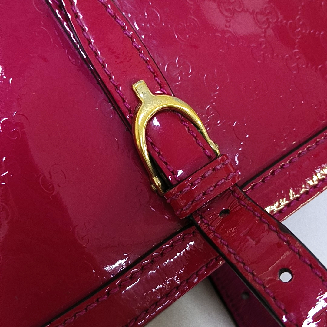 GUCCI Microguccissima Fuchsia Patent Leather Monogrammed Quilted Single Shoulder Bag Golden hardware-(SKU)-958957930