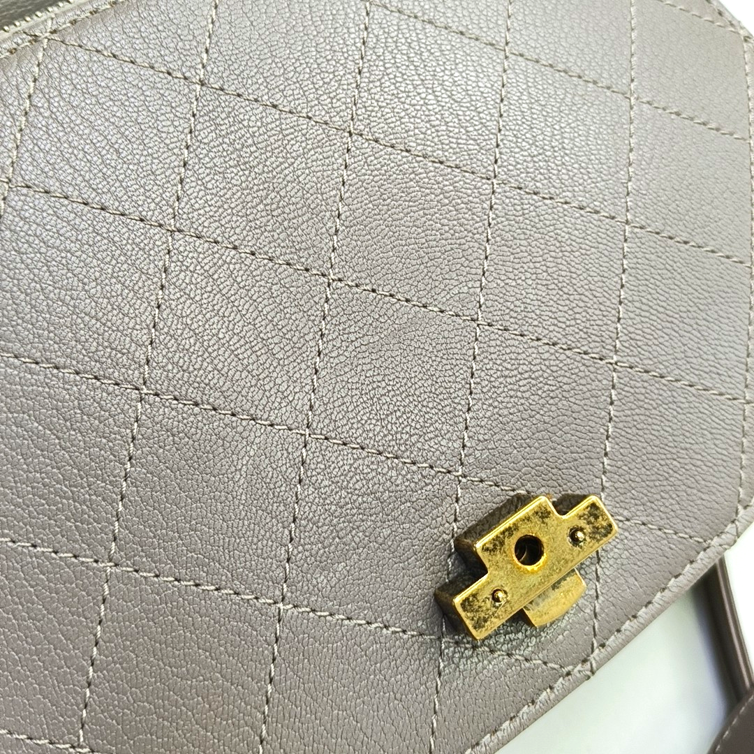 CHANEL COCO CURVE Light Purple Calfskin Quilted Shoulder Bag Tote Crossbody Bag Gold Hardware 24K Clasp-(SKU)-952954213