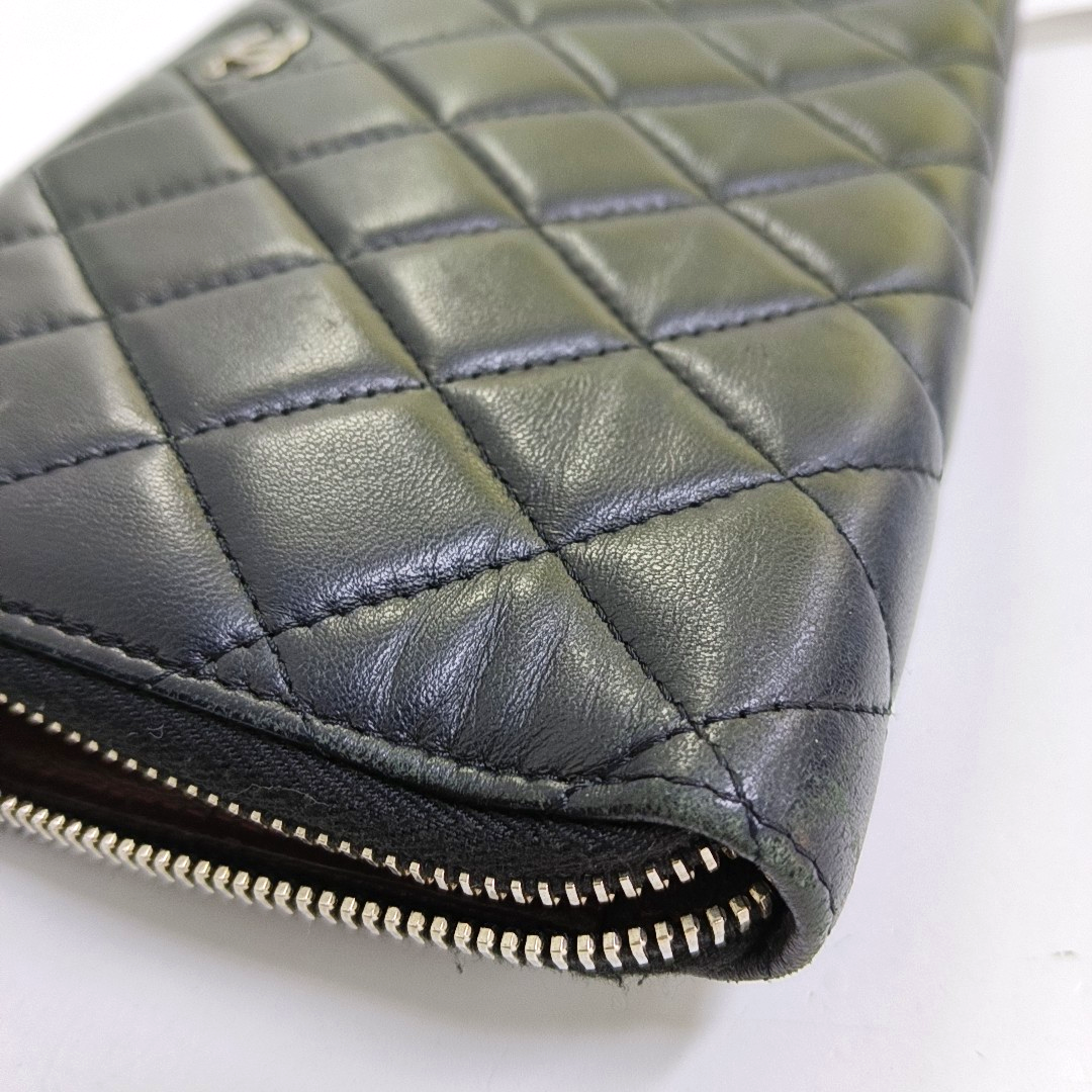 CHANEL Black sheepskin diamond quilted handbag Silver Hardware 15nan-(SKU)-949359055