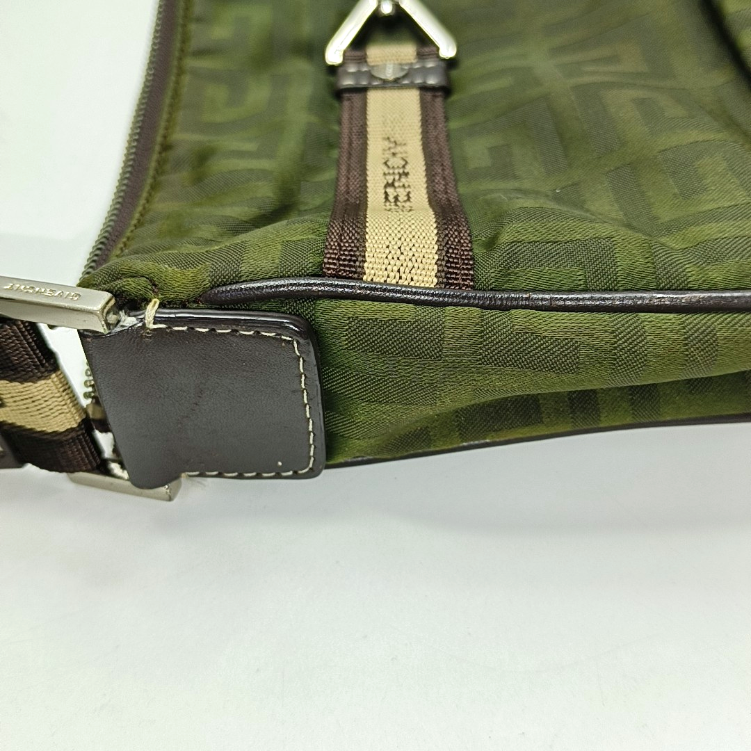 GIVENCHY Deep Green Fabric Floral Single Shoulder Bag Silver Hardware-(SKU)-931311105