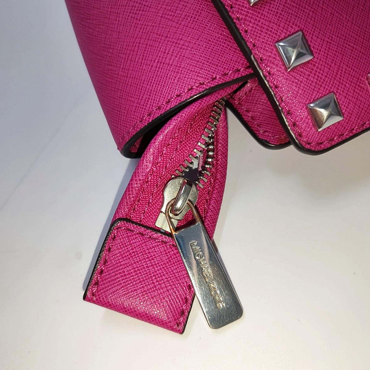 MICHAEL KORS Selma Blush Pink Leather Embossed Studs Single Shoulder Bag Tote Bag Silver Hardware Removable shoulder strap-(SKU)-940156250